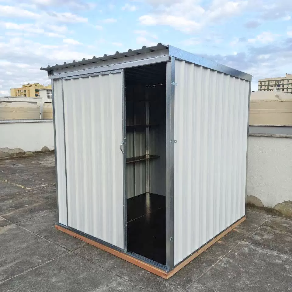 Depósito de Jardim - Modelo 2 com Porta de Correr